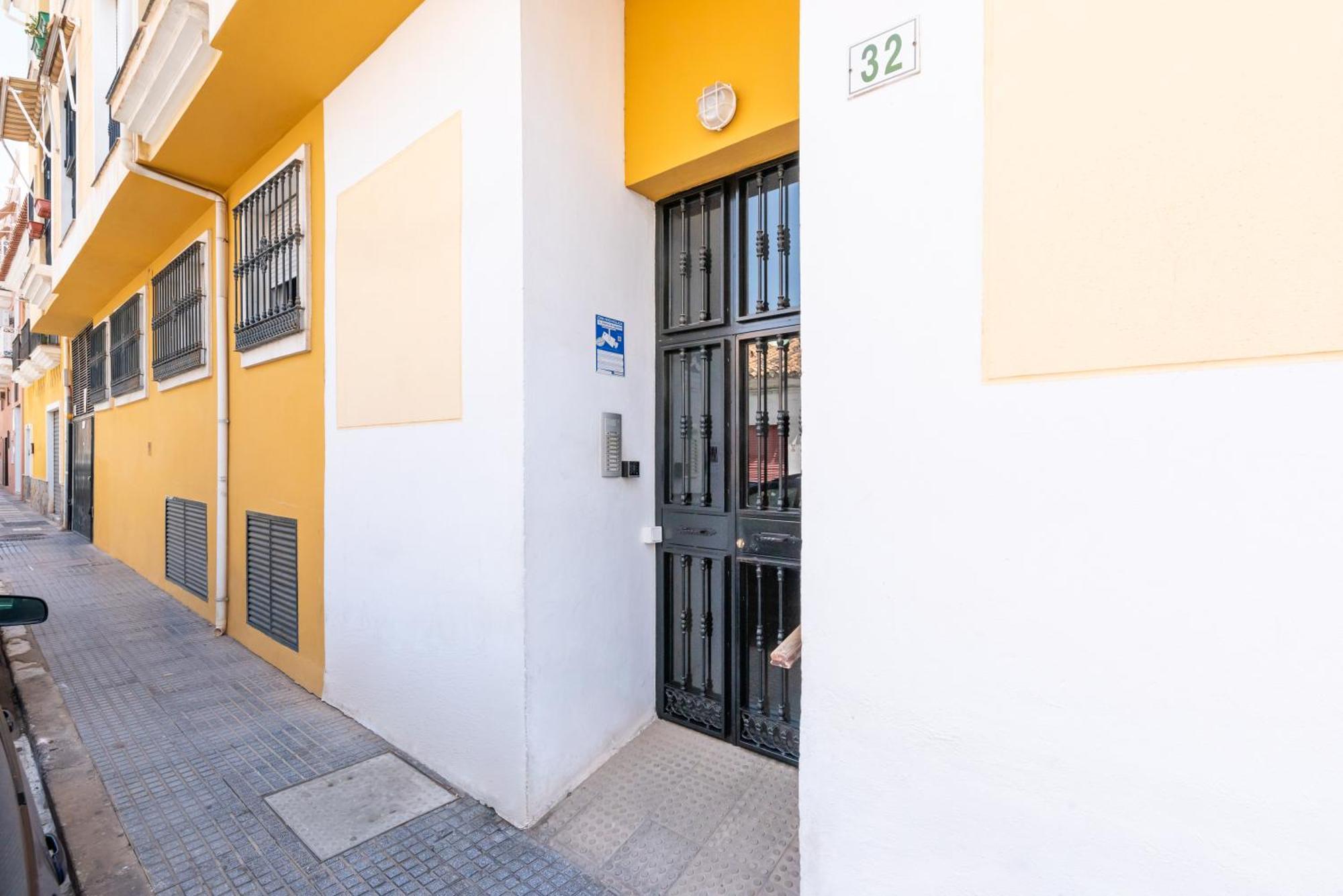 Wintowinrentals Comodo Estudio En Malaga. Málaga Exterior foto